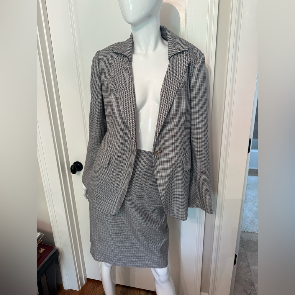 Etcetera Women’s Pink and Gray Check Suit